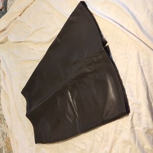 Black leather skirt 29w